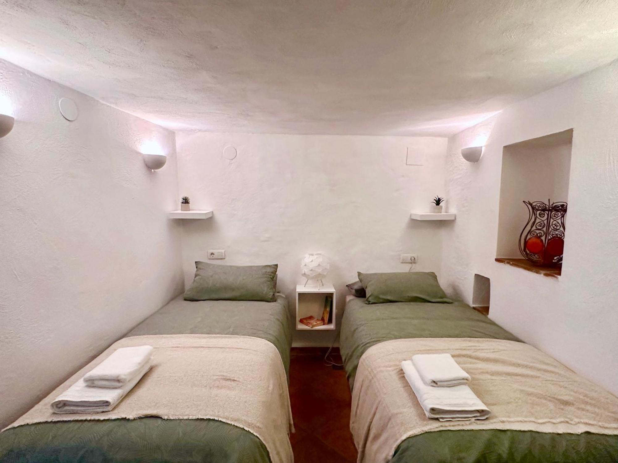 Casa Alfar Con Terrazas Unicas En El Casco Antiguo Hotel Salobrena Ngoại thất bức ảnh