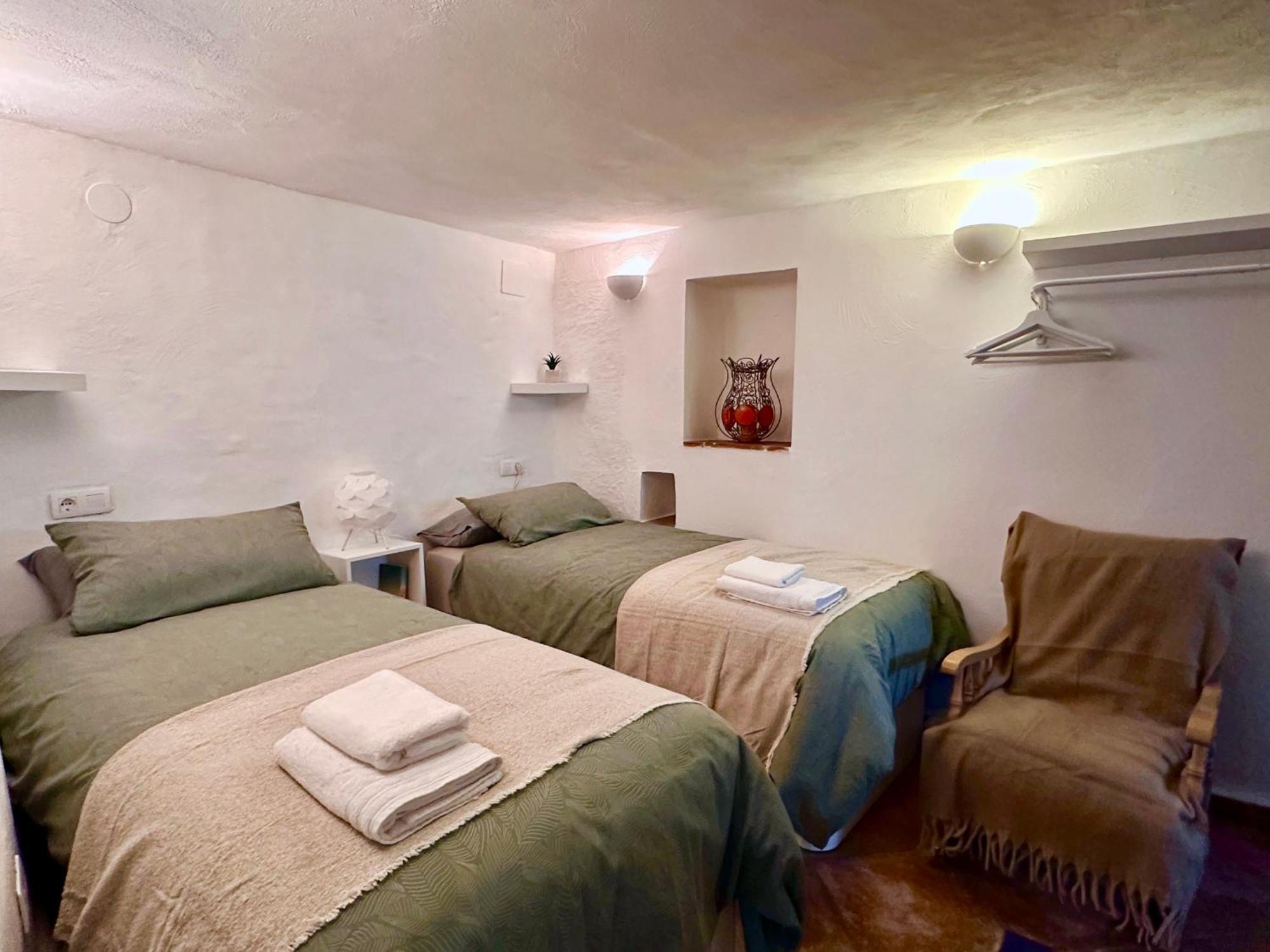 Casa Alfar Con Terrazas Unicas En El Casco Antiguo Hotel Salobrena Ngoại thất bức ảnh