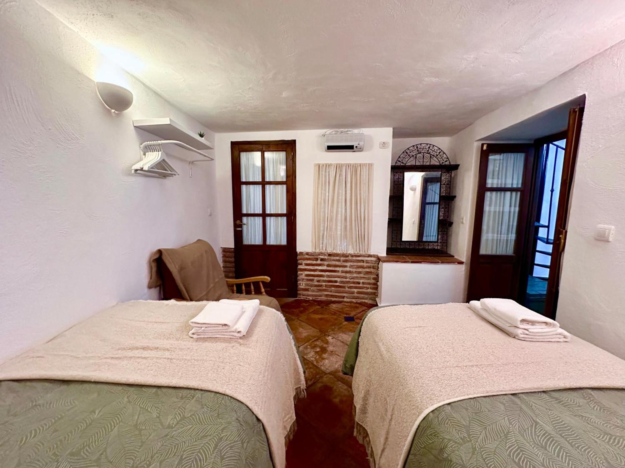 Casa Alfar Con Terrazas Unicas En El Casco Antiguo Hotel Salobrena Ngoại thất bức ảnh